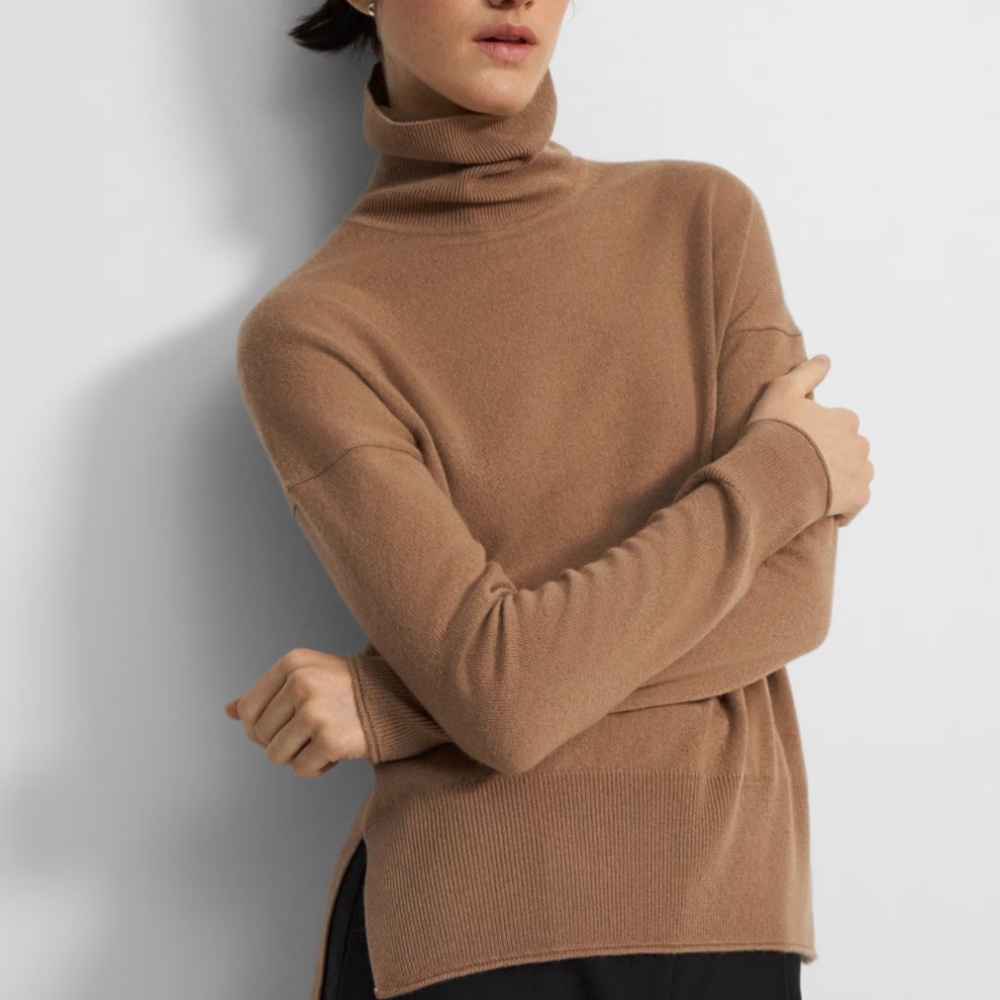 Theory 100% cashmere Karenia sweater, S